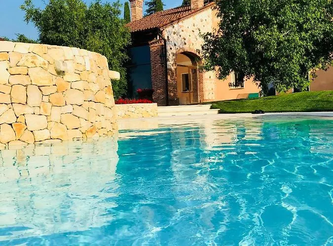 Borghetto San Biagio Relais 4*