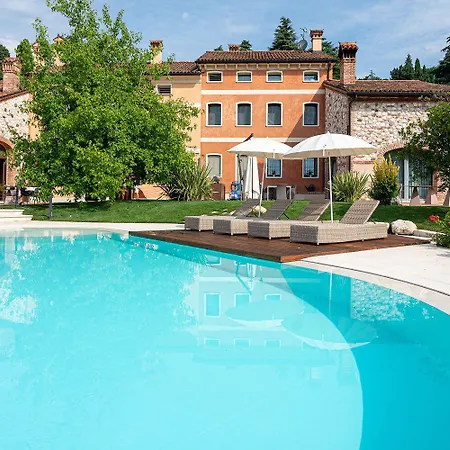 ベッド・アンド・ブレックファスト Borghetto San Biagio Relais 4*