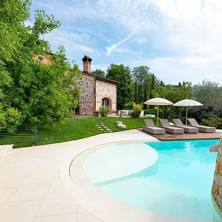 ベッド・アンド・ブレックファスト Borghetto San Biagio Relais 4*