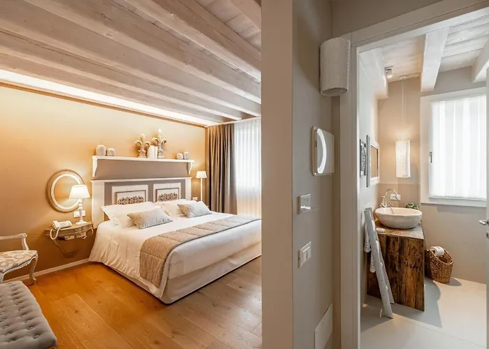 Borghetto San Biagio Relais ティエーネ