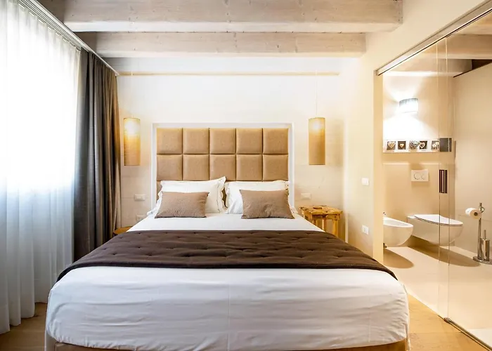 Borghetto San Biagio Relais ティエーネ